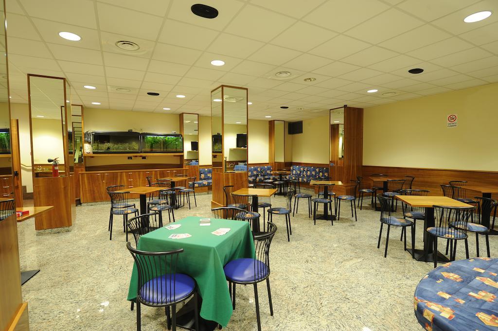 Hotel Adler Alassio Luaran gambar
