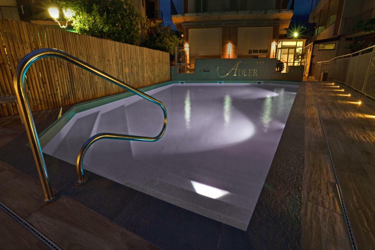 Hotel Adler Alassio Luaran gambar