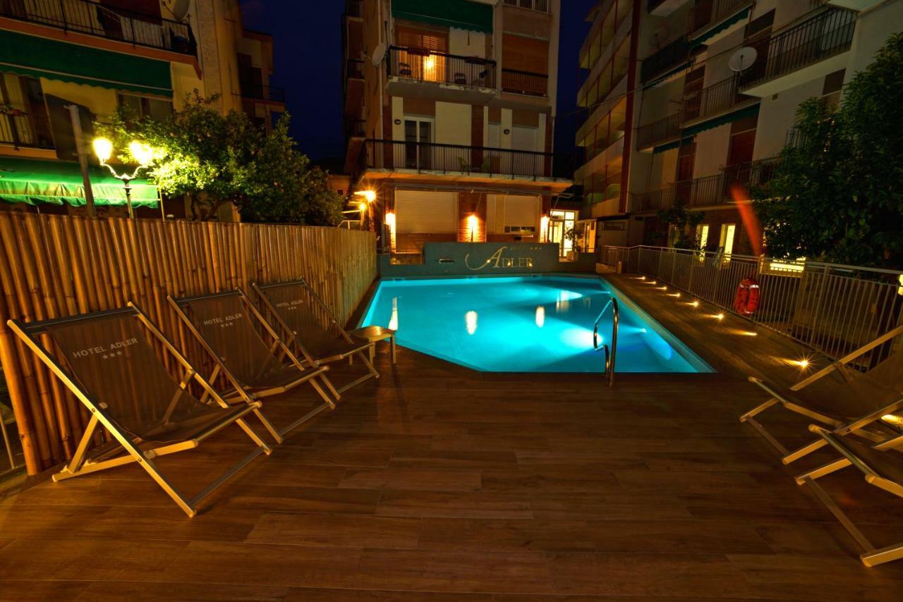 Hotel Adler Alassio Luaran gambar